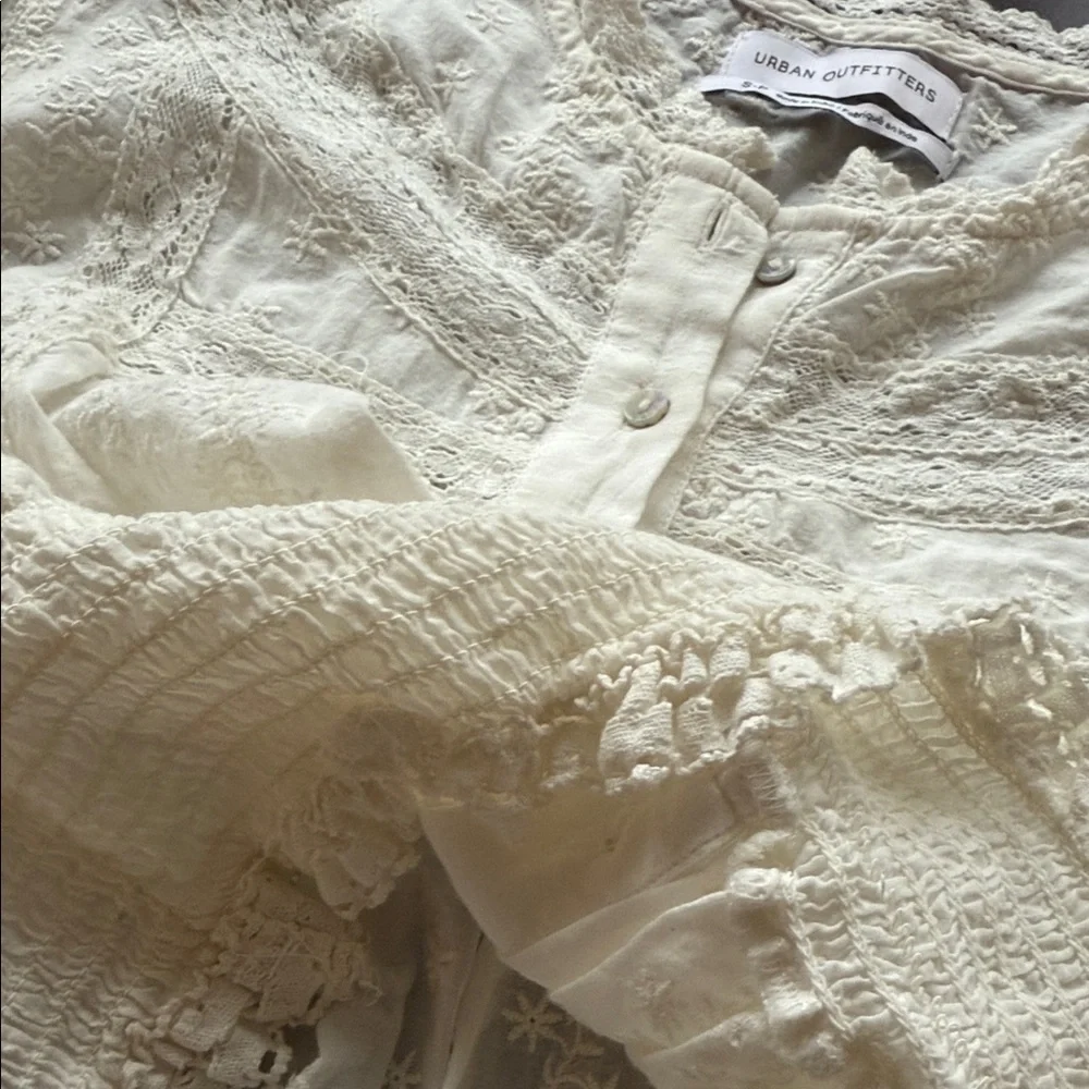 Urban Outfitters Ivory Textured Top - Picture 9 of 9